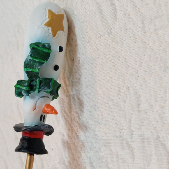 Snowmen Christmas Candle Snuffer - Picture 3 of 10